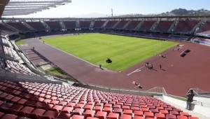 El estadio La Portada cuenta oficialmente con espacio para 18.501 espectadores.