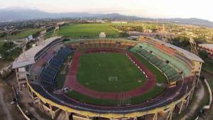 El estadio Olímpico de San Pedro Sula se ha convertido en tumba de técnicos y equipos rivales de Honduras.
