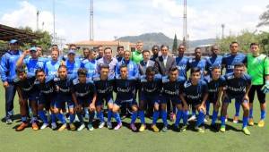 Este fue el plantel de jugadores de Honduras que viajó al Mundial de Chile que no pasó la primera ronda en esa competencia Sub-17. Foto Archivo DIEZ