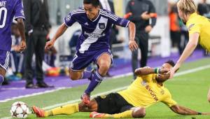 Andy Najar jugó los 90 minutos con el Anderlecht en la derrota 0-3 ante Borussia Dortmund este miércoles en Champions y Juventus estaría tras sus pasos. Foto EFE