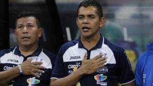El técnico hondureño Amado Guevara ha recibido muchos elogios de sus amigos ex compañeros de selección y el respaldo de la afición hondureña. Foto Ronal Aceituno