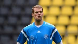 Manuel Neuer es finalista para ganar el Balón de Oro de la FIFA. (Foto: AFP)