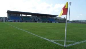El Edmard Lama Stadium en Remire-Montjol donde jugará la selección de Honduras.