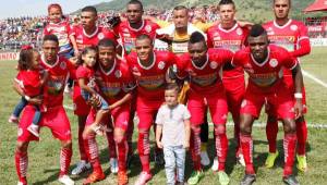 Real Sociedad dejó escapar una gran oportunidad en casa y cayó 1-2 ante Olimpia en la ida de la final del Clausura. Foto Neptalí Romero