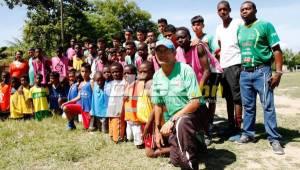 Hermelindo Cantarero trabaja con niños de la colonia Alfonso Lacayo, séctor River Hernández.