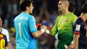 La prensa inglesa asegura que Real Madrid habría puesto sus ojos en Víctor Valdés para suplir la posible salida de Iker Casillas. Foto AFP