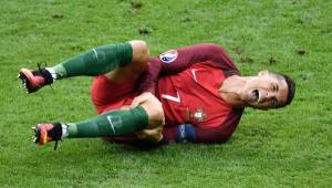 El cuerpo médico de Portugal todavía no emite un diagnóstico sobre la lesión de Cristiano Ronaldo, pero el Real Madrid ya se encuentra preocupado. Foto AFP