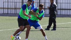 Jorge Claros se ejercitó con el Olimpia, archirrival del Motagua, su antiguo club.