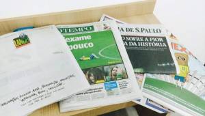 Las portadas de los diarios más importantes de Brasil. (IMAGEN: Cortesía).