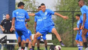 Ángel Tejeda sueña con debutar mañana en una eliminatoria con Honduras.