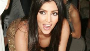 Kim Kardashian sí que sabe llamar la atención en sus redes sociales.