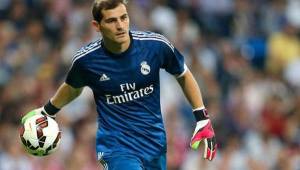 Iker Casillas seguiría analizando su futuro fuera del Real Madrid.