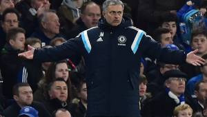 Mourinho tendrá que pagar las consecuencias por lo expresado a finales de diciembre. (AFP)