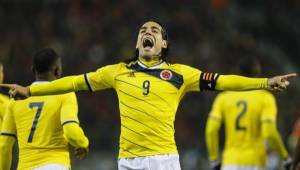 Radamel Falcao se lució y le marcó un doblete a la selección de Bahréin en amistoso. Foto AFP