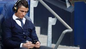 Cristiano sufre una rotura de fibras y solo un milagro le haría jugar contra el Manchester City. Foto AFP.