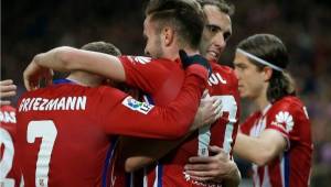 Atlético de Madrid no perdonó y goleó 3-0 al Deportivo La Coruña en el Vicente Calderón. Foto EFE