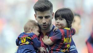 Gerard Piqué es padre de Milan y Sasha, ambos hijos también de la cantante colombiana Shakira.