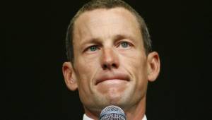 Lance Armstrong pretende lograr una rebaja en la sanción por dopaje al colaborar con investigadores de la USADA.