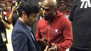 Tanto a Manny como a Floyd les pusieron en las pantallas gigantes en el partido de la NBA.