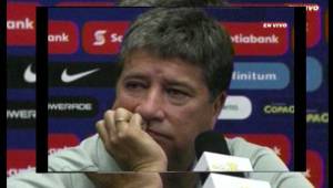 Bolillo Gómez no escondió su dolor por ser eliminados frente a México y derramó lágrimas.