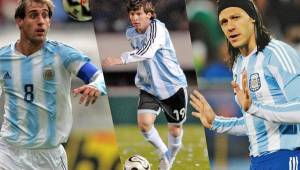 Pablo Zabaleta, Lionel Messi y Martín Demichellis ante el 'profe'.