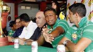 Carlos Pavón durante la presentación de la Copa que disputarán este sábado ante Olimpia en el estadio Morazán de San Pedro Sula. Foto Diez: Neptalí Romero