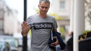 Mourinho ha acaparado la expectativa en Londres tras fichar por el United. Foto AFP.