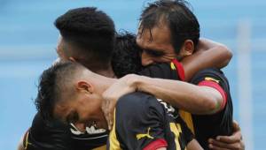 La celebración de los jugadores del Real España tras golear al Platense. Foto DIEZ.