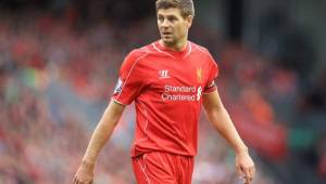 Steven Gerrard no esconde su dolor por dejar así al Liverpool inglés.