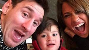 La tierna selfie que le dedicó Messi y su hijo a Antonella.
