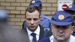Pistorius mató a Steenkamp de cuatro disparos a través de la puerta del baño de su casa de Pretoria el 14 de febrero de 2013.