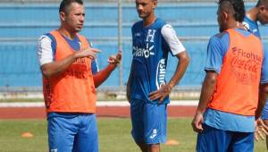 Alfredo Mejía dice que su representante está trabajando para resolver su futuro, no descarta volver a Liga Nacional. Foto Neptalí Romero