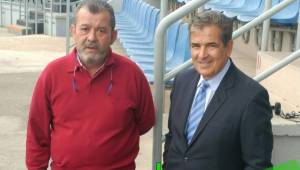 Jorge Luis Pinto fue bien recibido en Tenerife para su reunión con el club y el jugador Anthony Lozano. (FOTO: Cortesía Deporpress.com)