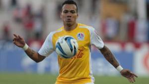 Arnold Peralta fue titular en el partido de Olimpia ante Herediano. (Foto: DIEZ/Archivo)