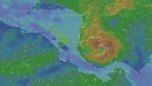 Imagen del huracán Otto y su ruta.