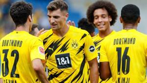 Borussia Dortmund derrotó al Austria Viena 11-2 en amistoso internacional.