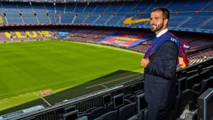 Miralem Pjanic fue presentado como nuevo jugador del FC Barcelona de España.