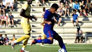 Anthony Lozano debutó goleando con el Barcelona B.