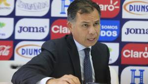 Para José Mejía, secretario de Fenafuth, no es una vergüenza ganar los puntos sobre la mesa por la alineación indebida de Florent Malouda ante Honduras.