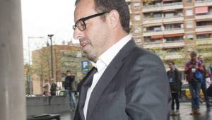 El expresidente del Barcelona, Sandro Rosell, ha sido detenido por la policía en España por el escándalo de blanqueo de capital cuando dirigió la Nike.