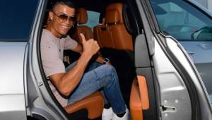 Cristiano Ronaldo fue rechazado por el Napoli debido al alto costo de su fichaje.
