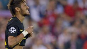Neymar fue traspasado al PSG de Francia por una suma de 222 millones de euros.