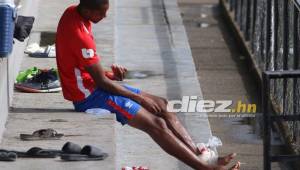 Jerry Bengtson estuvo con hielo en su tobillo.