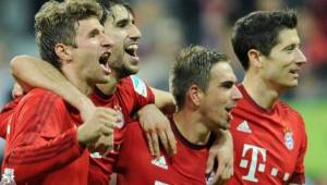 Los jugadores del Bayern Munich celebrando luego del 3-0 sobre el Leipzig en diciembre.