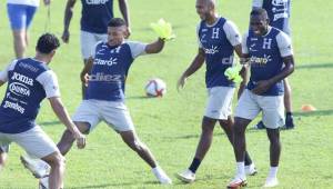 Honduras tendrá dos sesiones de entrenamientos este martes donde contará con 26 futbolistas ante la baja de Romell Quioto. FOTOS Edwin Neptalí Romero
