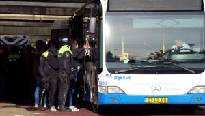 Aficionados del Lille de Francia fueron arrestados en Holanda previo al juego ante el Ajax por Champions League.