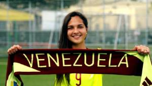 Deyna Castellanos es un orgullo para Venezuela por estar nominada por la FIFA a dos premios.
