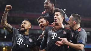 El Bayern Munich celebrando el triunfo sobre e Asenal.