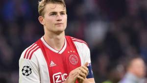 De Ligt se ha convertido en uno de los jugadores más cotizados por toda Europa.