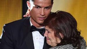 Dolores Aveiro, la mamá de Cristiano Ronaldo, se pronunció luego de haber sufrido un derrame cerebral.